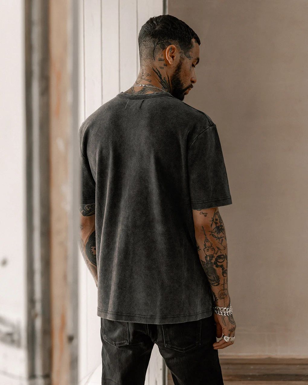 Crafted Heavyweight T-Shirt - Acid Wash - Image 7