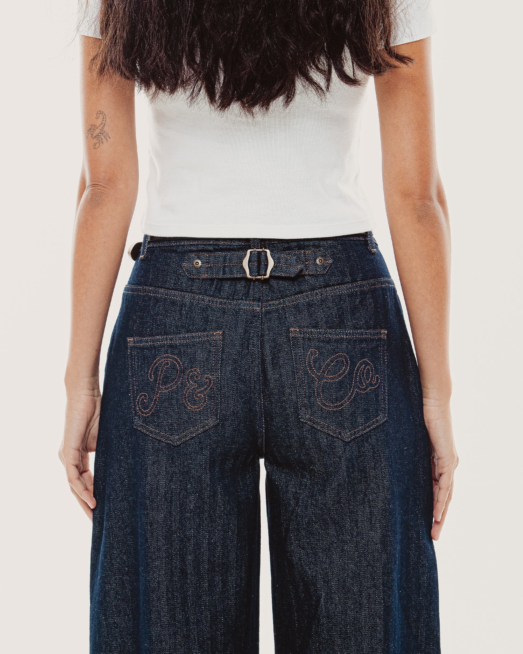 Grace Barrel Leg Herringbone Jean - Washed Indigo - Image 5