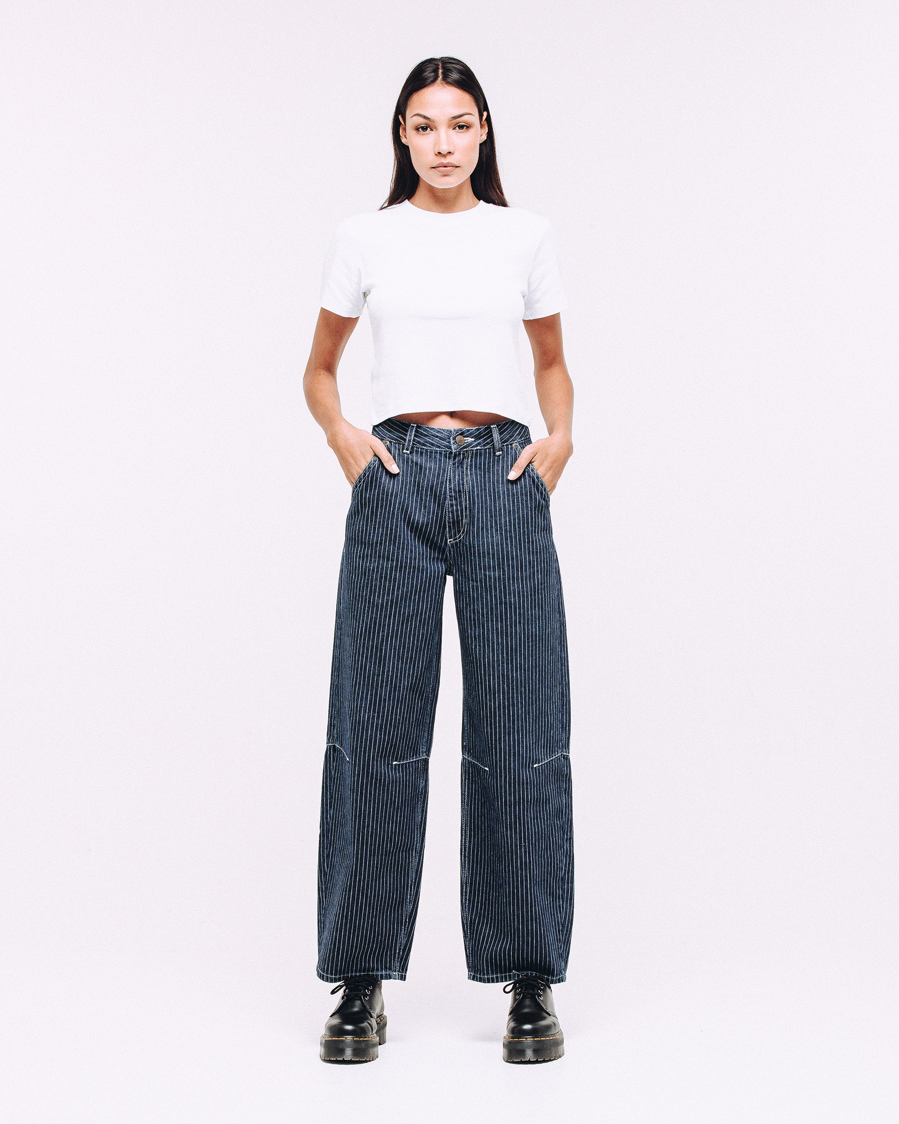 Grace Barrel Leg Jean - Blue Hickory - Image 4