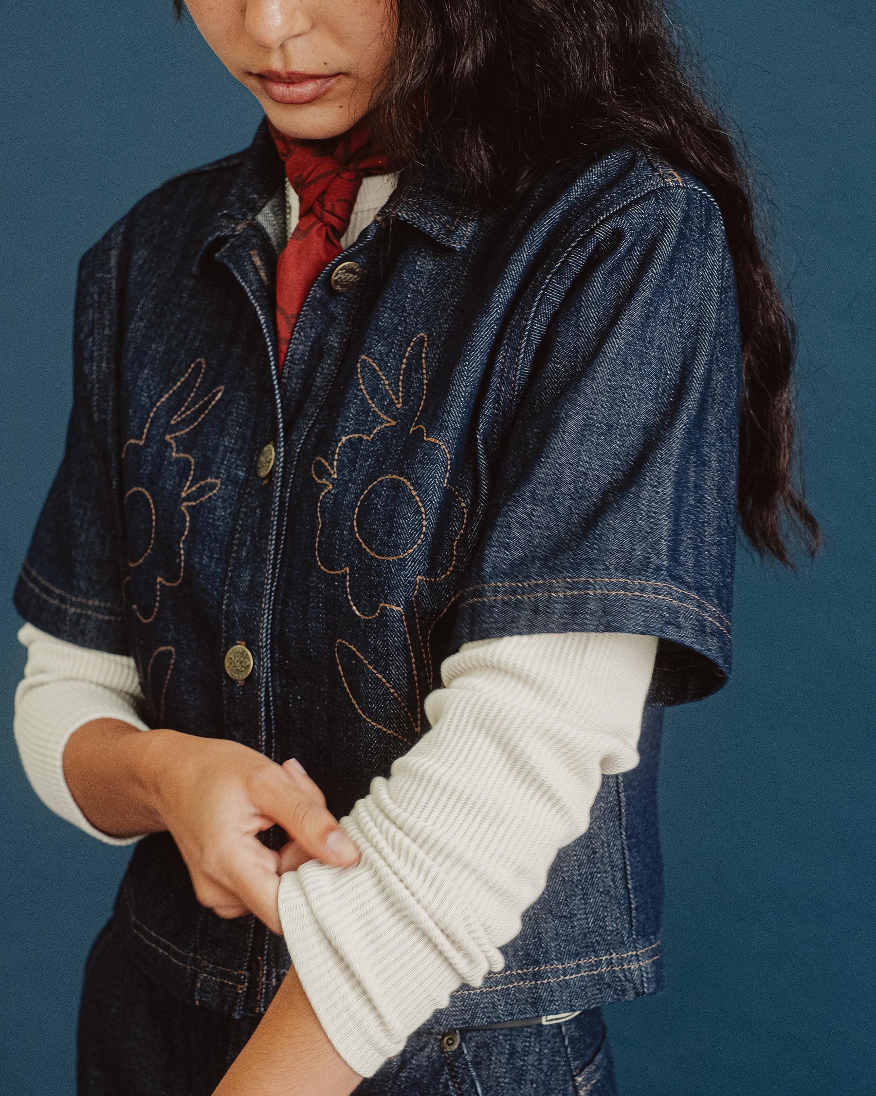 Lizzie Herringbone Denim Shirt - Washed Indigo - Image 9