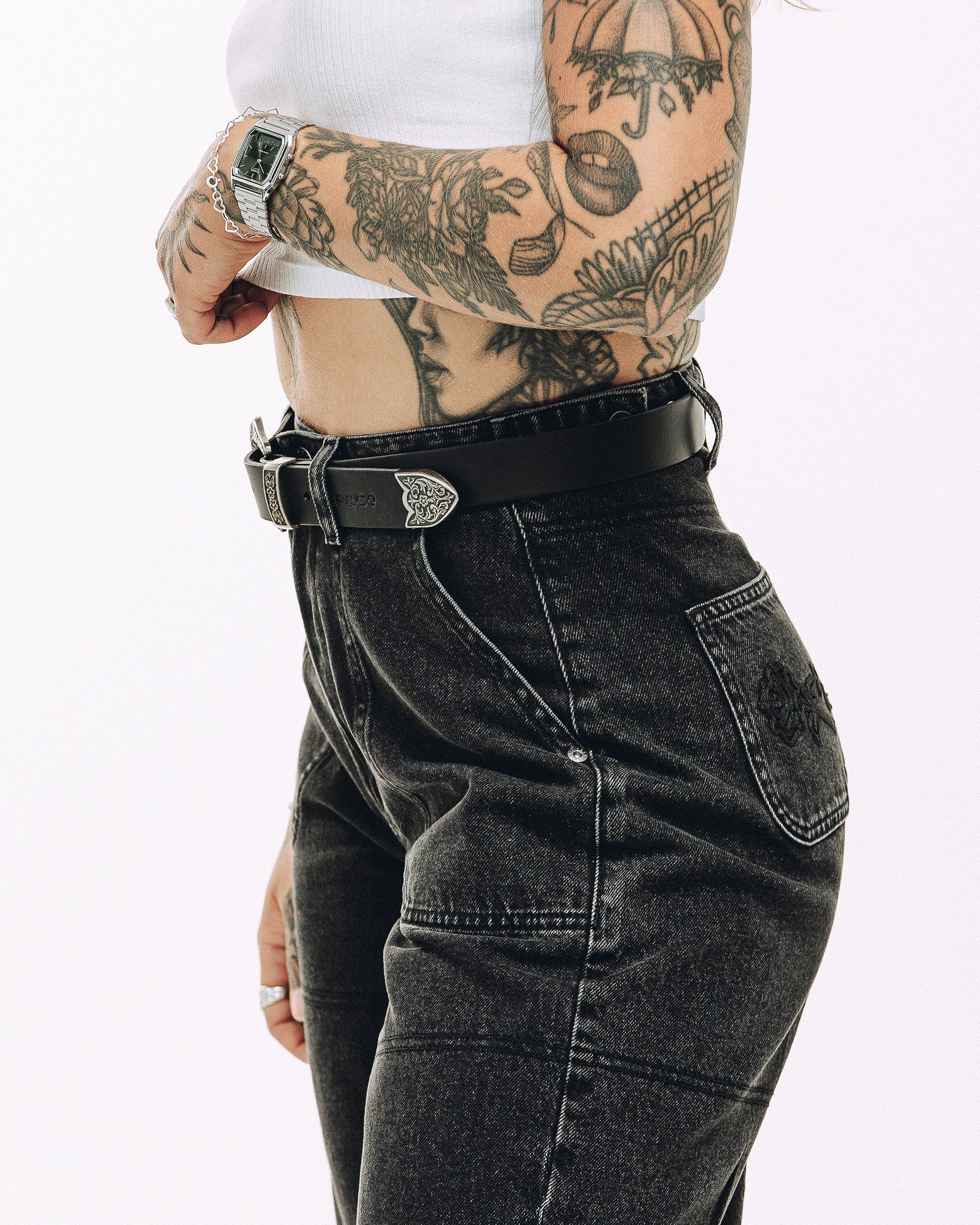 Rosa High Waisted Jean - Washed Black - Image 9
