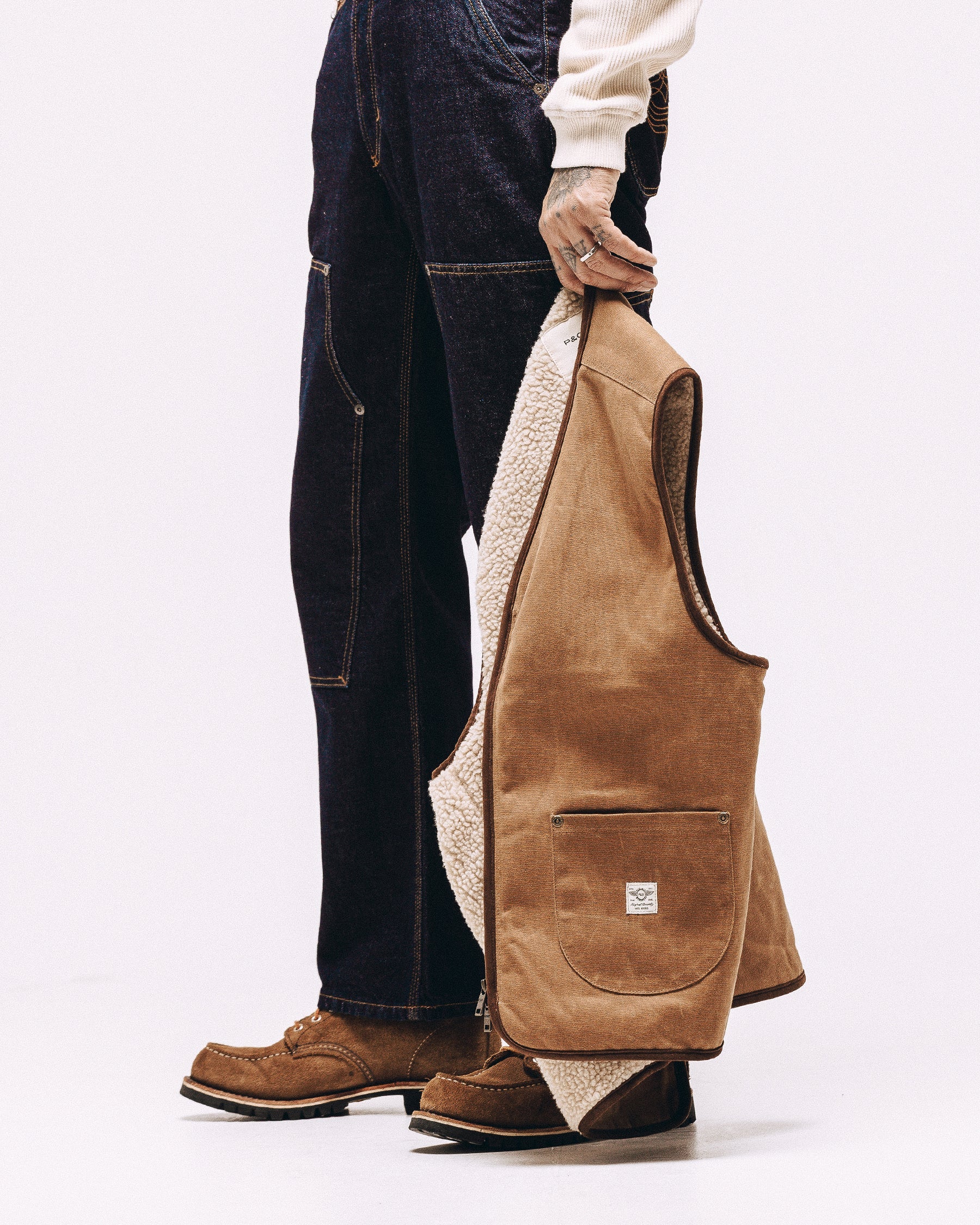 Wayfinder Sherpa Lined Waxed Vest - Tan - Image 11
