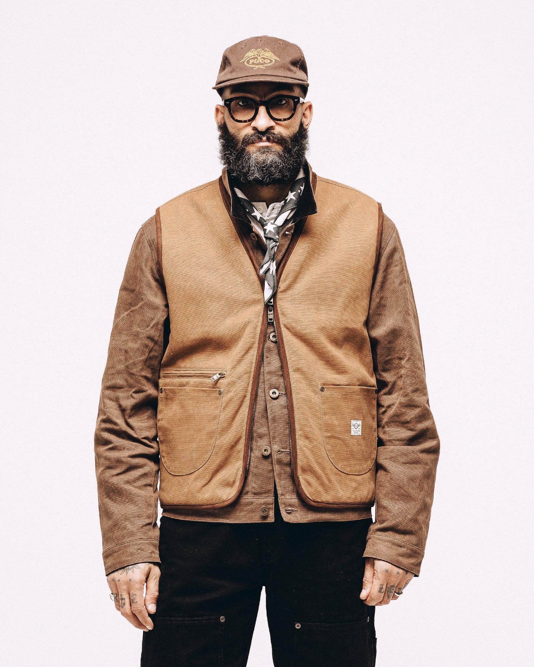 Wayfinder Sherpa Lined Waxed Vest - Tan - Image 7